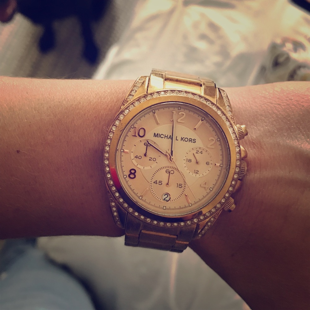Rose gold Michael kors watch **AUTHENTIC**